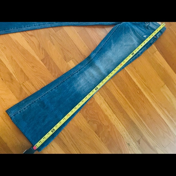 🌸🌸 Paige Flared Jeans - Picture 6 of 8